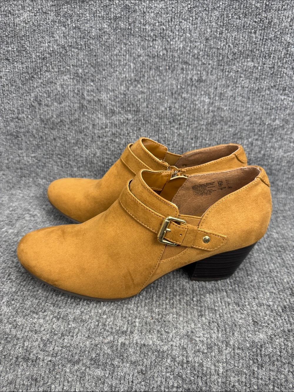 American Eagle Faux Suede Women’s Ankle Boots with Side Zipper 9.5 New
